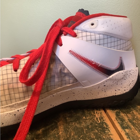 Nike KD Sneakers - Picture 5 of 12